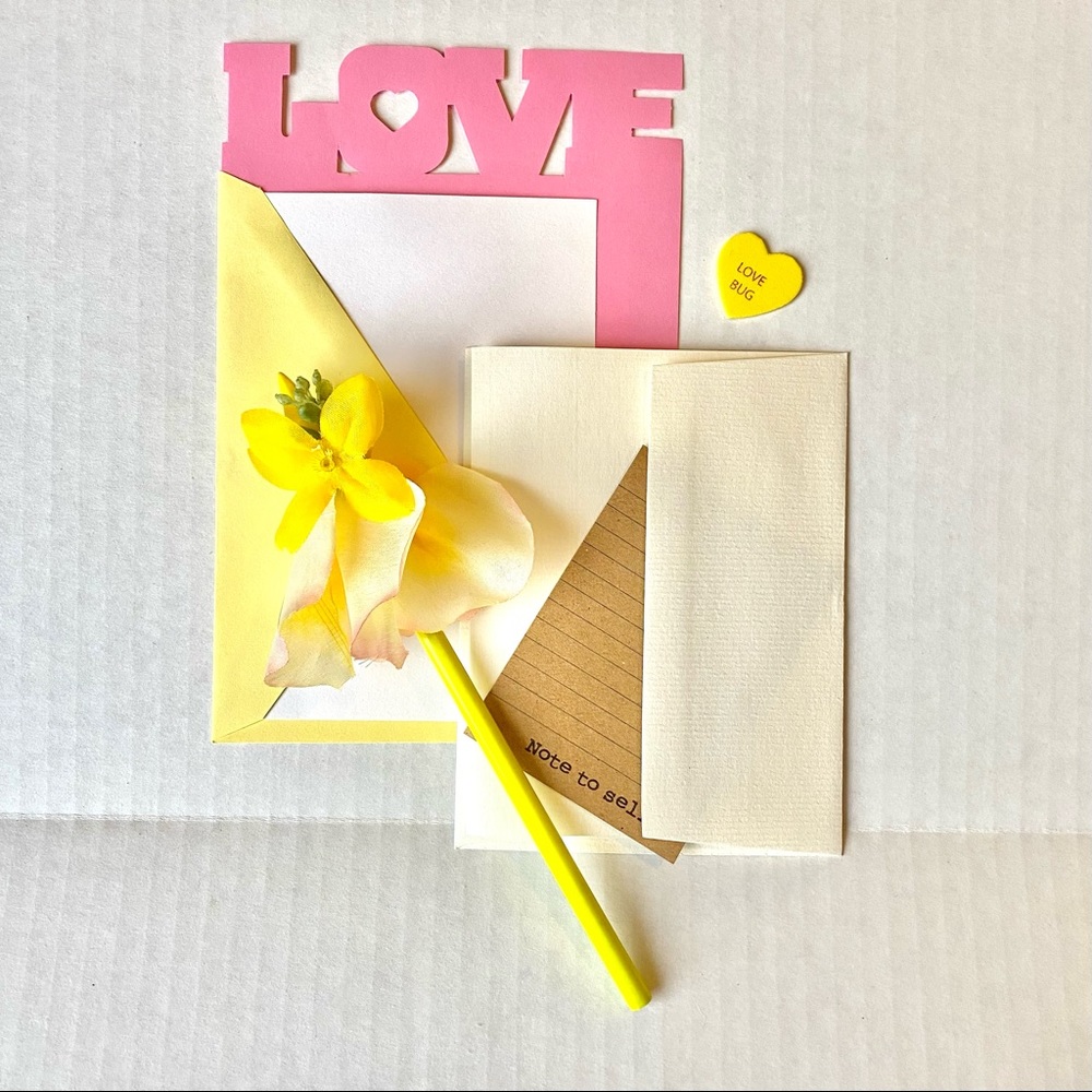 Brighten their Day Sunshine Write Now with this Kit or gift Easter basket filler